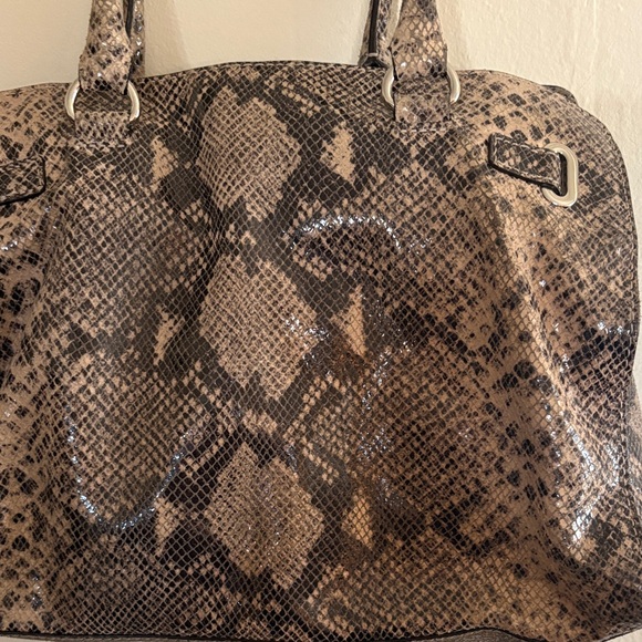 Michael Kors Tan Snake Print Tote - Picture 9 of 15